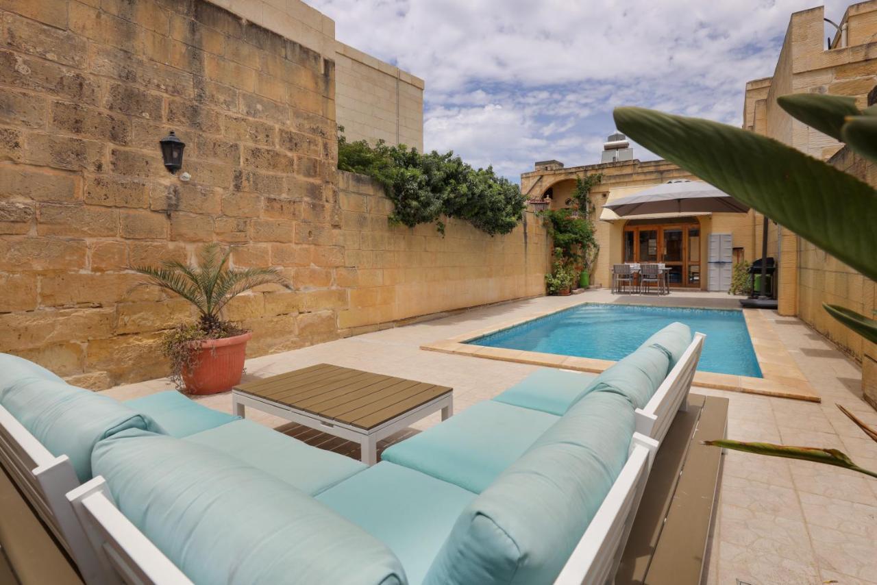 Superb Maltese Farmhouse With Private Pool Villa Victoria Exteriör bild
