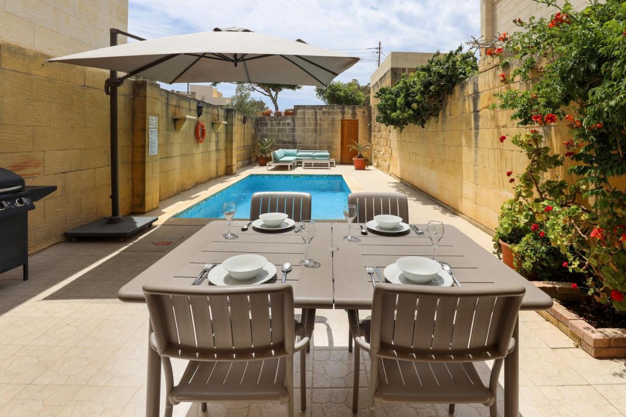 Superb Maltese Farmhouse With Private Pool Villa Victoria Exteriör bild