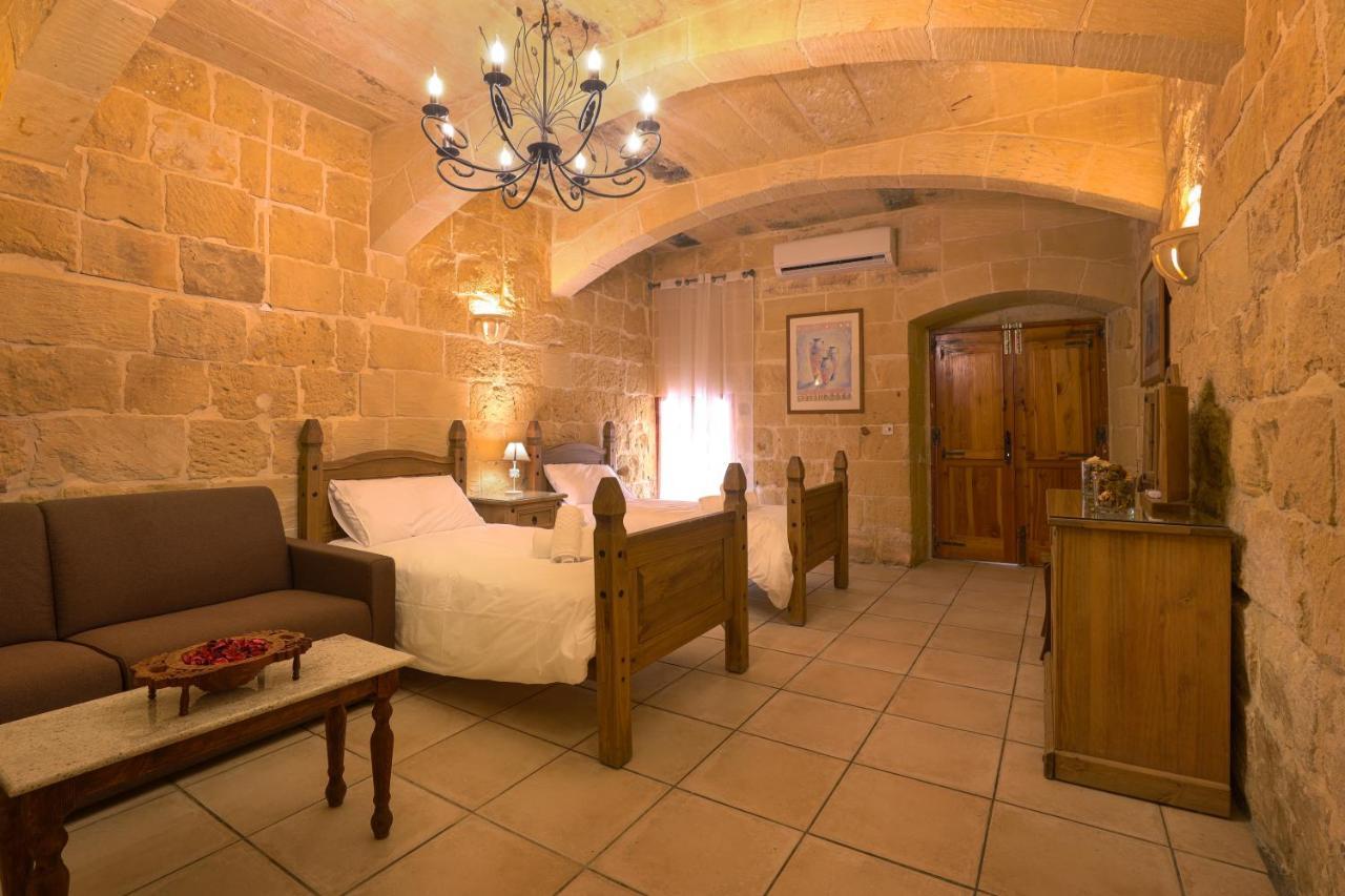 Superb Maltese Farmhouse With Private Pool Villa Victoria Exteriör bild