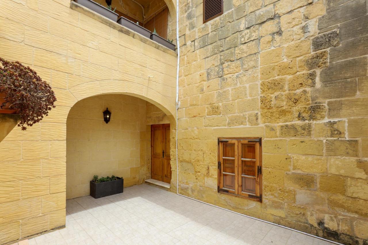 Superb Maltese Farmhouse With Private Pool Villa Victoria Exteriör bild